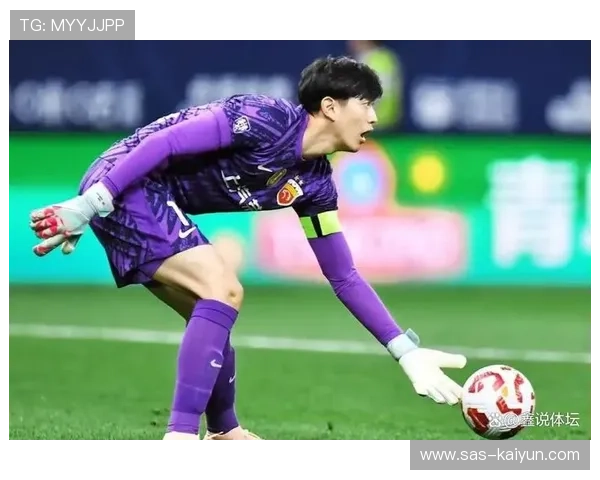 颜骏凌关键扑救助海港零封，老将作用凸显