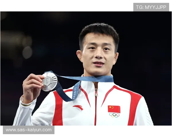 美国大学摔跤联赛决赛现争议判罚，教练组提起申诉要求复核关键得分点